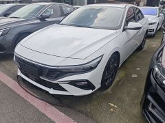 Hyundai Elantra 2023 1.5L CVT GLX Elite - ფოტო 1