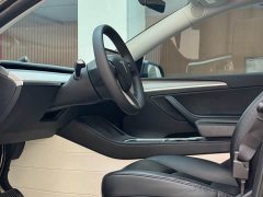 Tesla Model Y Rear-Wheel Drive - ფოტო 6