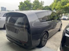 Li Auto Li Xiang MEGA Ultra - ფოტო 6