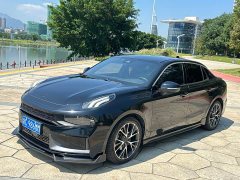 Lynk & Co Geely Lynk & Co 03 1.5T DCT Jìn Champion Edition - ფოტო 1