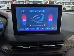 FAW Red Flag E-QM5 2022 431km Charging Comfort Edition - ფოტო 9