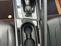 Hyundai Elantra 2023 1.5L CVT Luxury - ფოტო 10