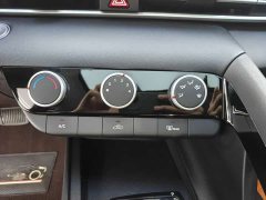 Hyundai Elantra 2023 1.5L CVT Luxury - ფოტო 12