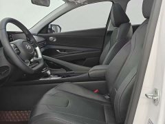 Hyundai Elantra 2023 1.5L CVT Luxury - ფოტო 16