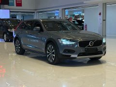 Volvo V90 2020 Cross Country T5 AWD Momentum - ფოტო 3