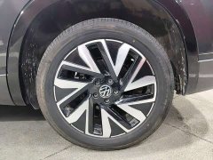 Volkswagen Taos 380TSI AWD R-Line High Performance Edition - ფოტო 16
