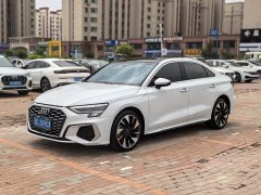 Audi A3 A3L Limousine 35 TFSI Fashion Sport - ფოტო 1