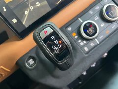 Land Rover Defender 110 3.0T P400 X-DYNAMIC HSE - ფოტო 12