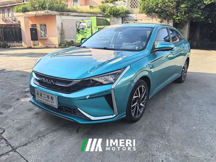 Dongfeng Aeolus Yixuan 230T Automatic Dazzling Track Corner-Hunting Knight Edition