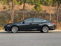 Lexus ES 2023 200 Excellence Edition - ფოტო 5