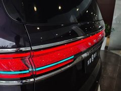 Luxeed Zhiji V9 Ultra - ფოტო 7