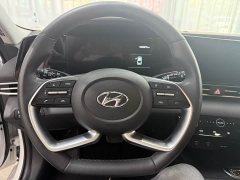 Hyundai Elantra 2022 1.5L CVT Luxury - ფოტო 11