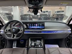 BMW 7 Series 2023 735Li M Sport Package - ფოტო 11