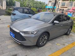 BYD Qin PLUS Champion Edition DM-i 55KM Leading - ფოტო 1