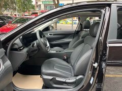 Hyundai Mingtu 1.8L CVT GLX Elite - ფოტო 9
