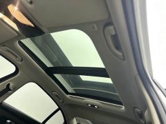 BMW 3 Series Facelift 325Li M Sport Package - ფოტო 11