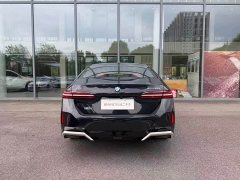 BMW i5 2025 eDrive 35L M Sport Package - ფოტო 3