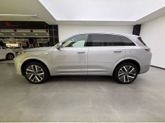 Li Auto L7 Pro - ფოტო 10