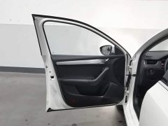 Skoda Octavia 2020 1.5L Automatic Zhixing Luxury Edition - ფოტო 8