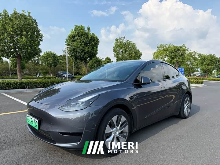 Tesla Model Y 2022 Facelift Rear-Wheel Drive - автомобиль из Китая