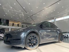Tesla Model Y 2022 Facelift Rear-Wheel Drive - ფოტო 1