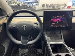 Tesla Model Y 2022 Facelift Rear-Wheel Drive - ფოტო 10