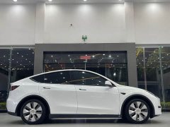 Tesla Model Y 2022 Facelift Rear-Wheel Drive - ფოტო 3