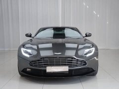 Aston Martin DB11 2020 4.0T V8 Coupe - ფოტო 3