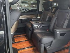 Mercedes-Benz V-Class 2021 V 260 L Long Wheelbase Luxury Edition - ფოტო 11