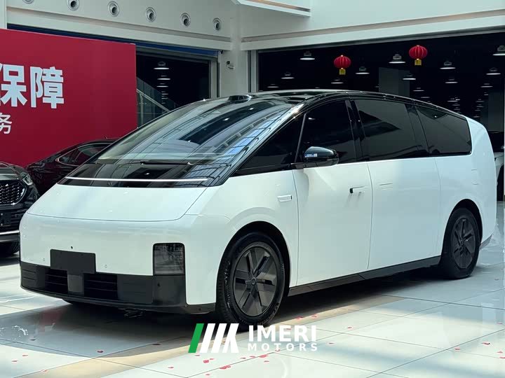 Li Auto MEGA 2025 Home Family Edition - ავტომობილი ჩინეთიდან