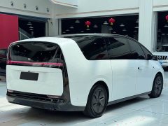 Li Auto MEGA 2025 Home Family Edition - ფოტო 18