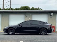 Tesla Model 3 2023 Rear-Wheel Drive - ფოტო 3