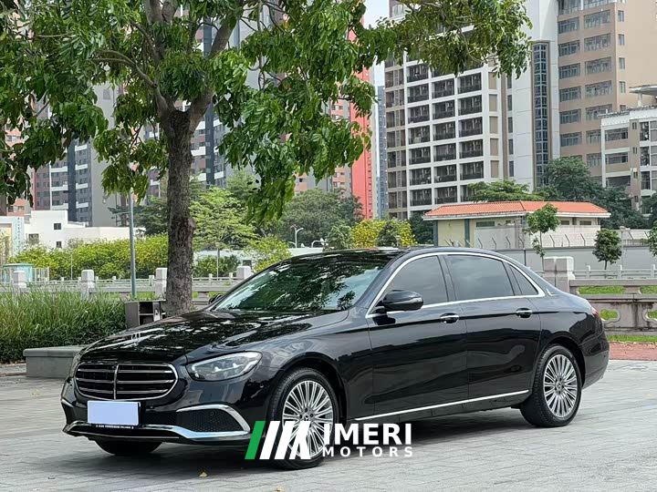 Mercedes-Benz E-Class Facelift E 300 L Fashion Edition