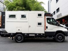 Audi New Daily RV 3.0L Automatic - ფოტო 3