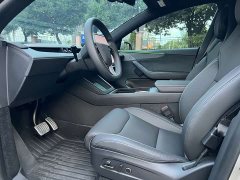 Tesla Model Y L Long Range All-Wheel Drive - photo 9