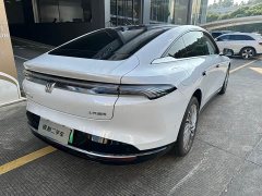 Buick Zhijing L7 Extended Range Avvia - ფოტო 3
