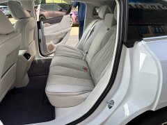 Buick Zhijing L7 Extended Range Avvia - ფოტო 6