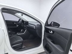 Kia K3 2021 1.5L CVT Fashion Edition - ფოტო 10