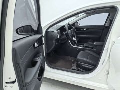 Kia K3 2021 1.5L CVT Fashion Edition - ფოტო 7