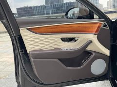 Bentley Flying Spur Plug-in Hybrid 2022 2.9T V6 - ფოტო 9
