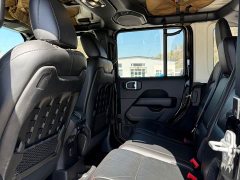 Jeep Wrangler Rubicon - ფოტო 4