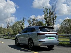 AITO M7 1.5T Intelligent Driving RWD Max 5-Seater - ფოტო 2