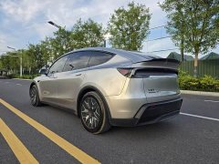 Tesla Model Y L 2025 Long Range All-Wheel Drive - ფოტო 4
