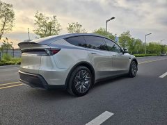 Tesla Model Y L 2025 Long Range All-Wheel Drive - ფოტო 6