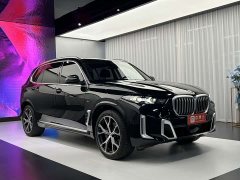 BMW X5 xDrive 30Li M Sport Luxury Night Edition Package - ფოტო 3