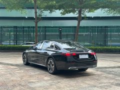 Mercedes-Benz E-Class New Energy 2024 E 350 e L Plug-in Hybrid Sedan - ფოტო 15