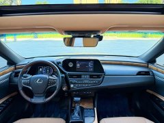 Lexus ES 200 Luxury - ფოტო 12