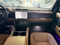 Land Rover Defender 2025 110 3.0T P400 X-Dynamic HSE - ფოტო 15