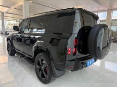 Land Rover Defender 2025 110 3.0T P400 X-Dynamic HSE - ფოტო 19