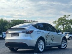 Tesla Model Y Rear-Wheel Drive - ფოტო 11